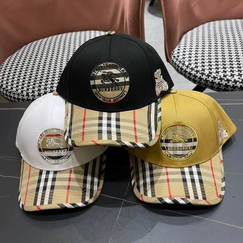 Burberry cap 071402